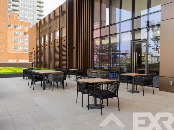 2230 Cropsey Avenue image 9 of 59