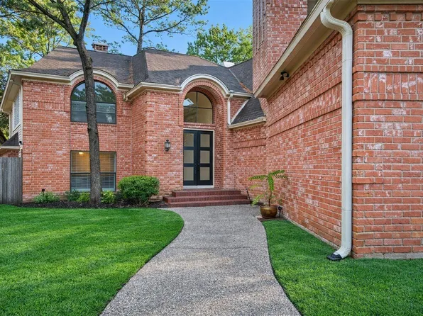 9411 Fenchurch Dr, Spring, TX 77379