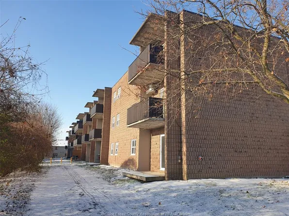 276 Merritt Ave #108, Chatham Kent, ON N7M 3G1