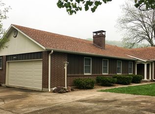 118 Walnut St, Hermann, MO 65041