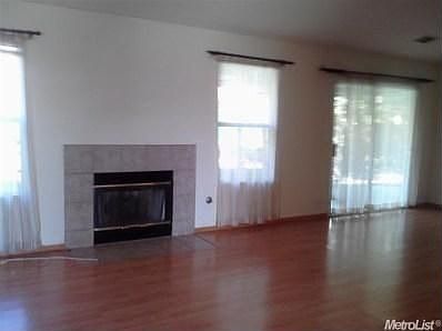 2nd image of 1868 Loma Linda Cir