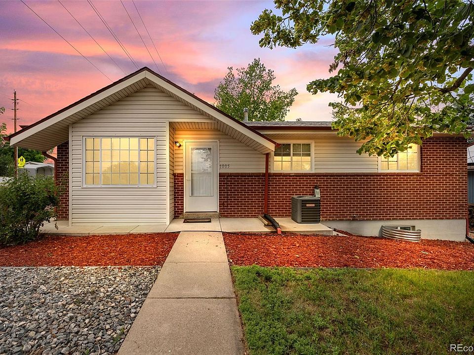 1st image of 1005 Moss Street