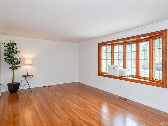 5th image of 4741 Shady Hill Ln