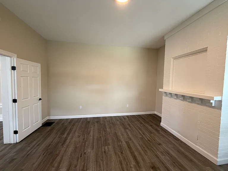 529 Carolina St #2 — Photo 6