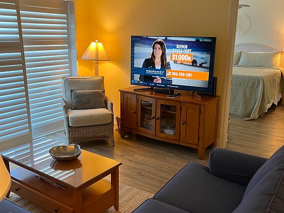 3rd image of 1440 Ocean Blvd APT 326