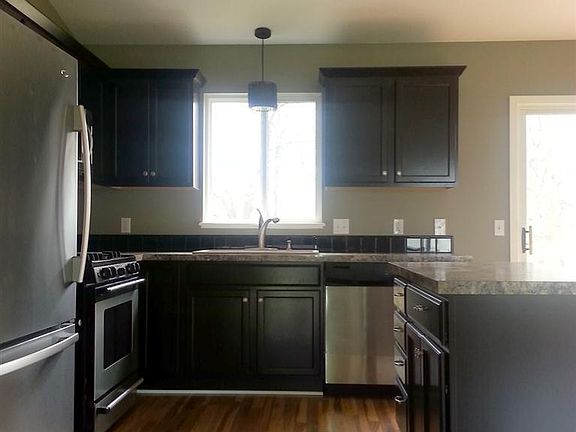 5th image of 9703 Tanglewood Ct