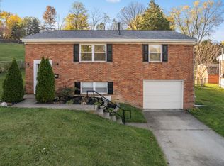 164 Raintree Rd, Florence, KY 41042