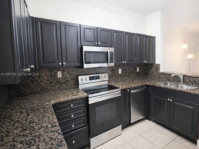 4128 SW 156th Ct — Photo 11