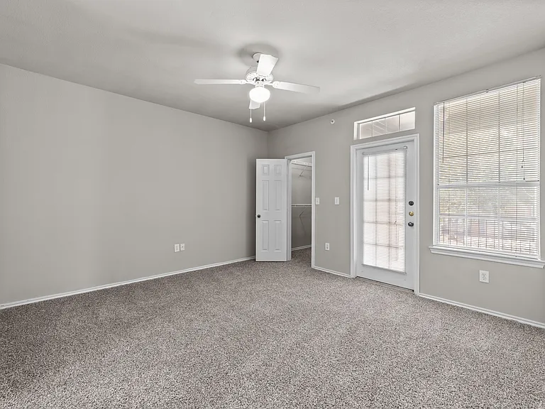 1701 at Eldorado — Photo 44