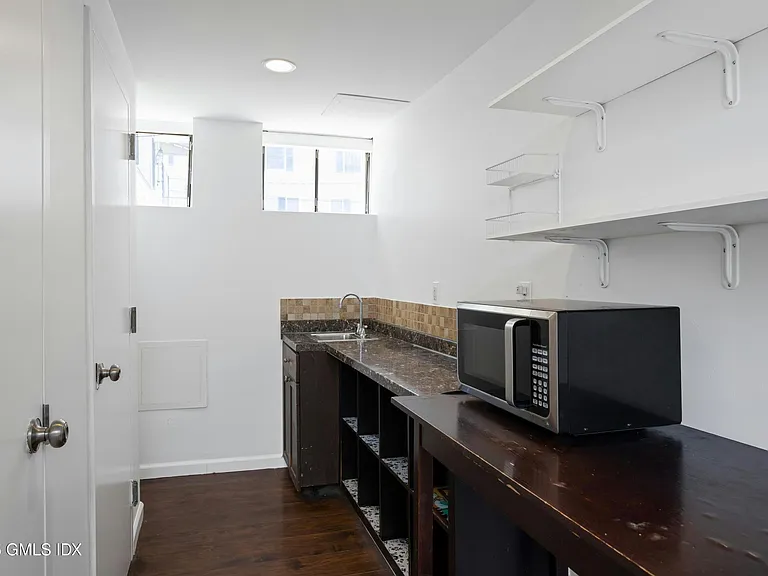 17112 Henry St — Photo 20