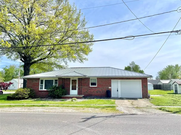 424 E Tyler Ave, Litchfield, IL 62056