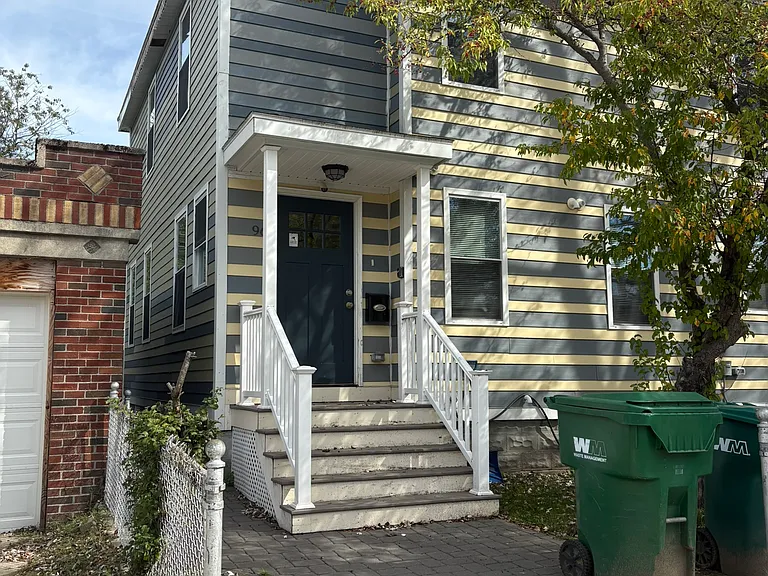 96 Willis Ave #1 — Photo 20