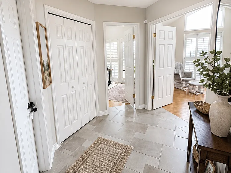 hall way to master bedroom and other bedrooms