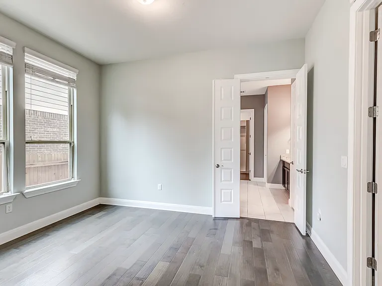 10115 Ida Grove Ln — Photo 40