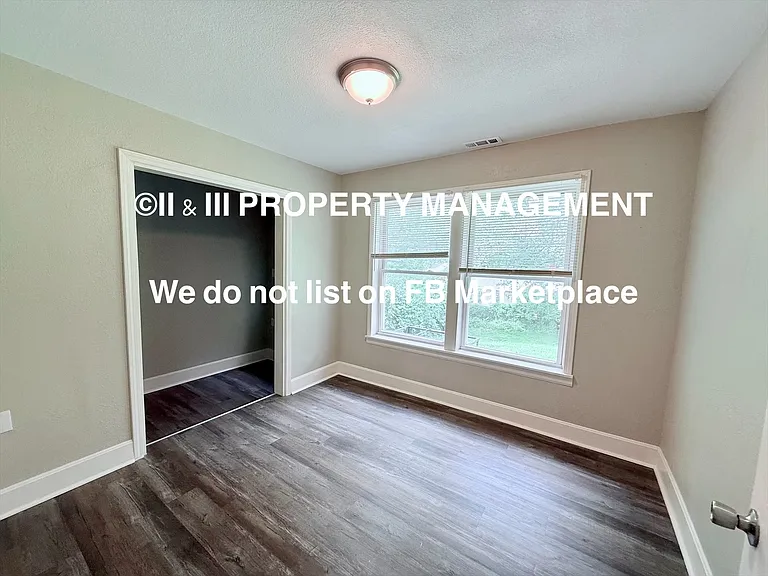 1114 S Scott Ave — Photo 7
