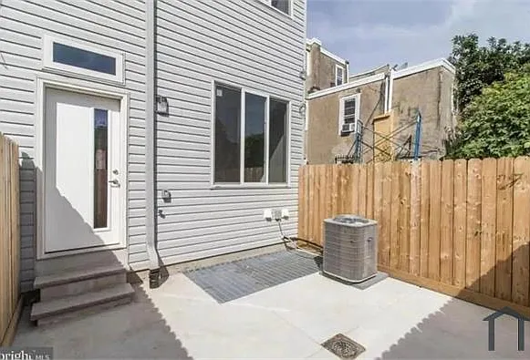 1915 N 4th St #1 — Photo 8