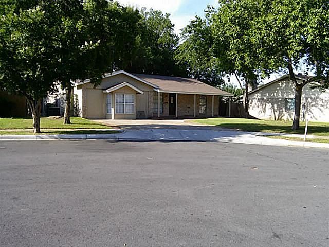 1st image of 1013 Fairfax Ct