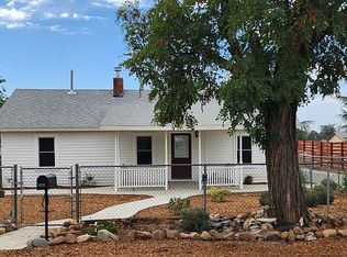 926 Holmes St, Calimesa, CA 92320