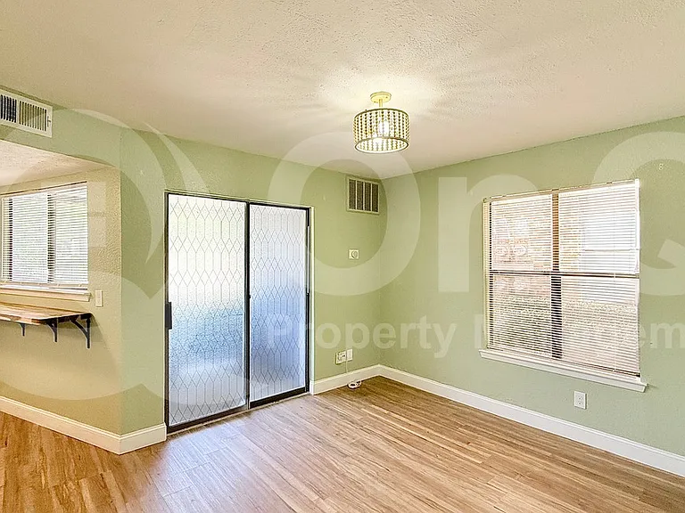 2500 Burleson Rd #401 — Photo 5