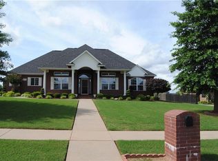 1800 Copper Ridge Dr, Fort Smith, AR 72916