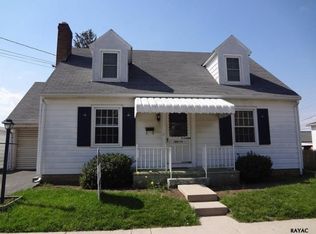 56 E Myrtle St, Littlestown, PA 17340