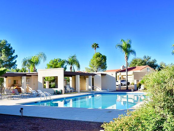4th image of 8361 N Lee Trevino Dr