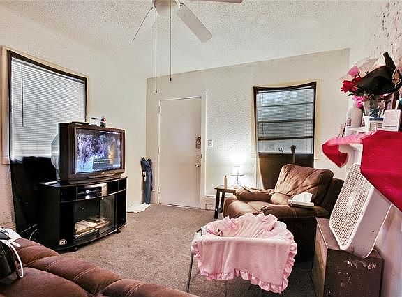 3rd image of 3321 Dryades St