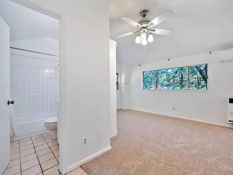 3074 Sheridan St #3 — Photo 8