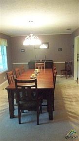 4th image of 302 Asbury St