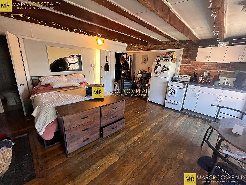2nd image of 87 Myrtle St #8
