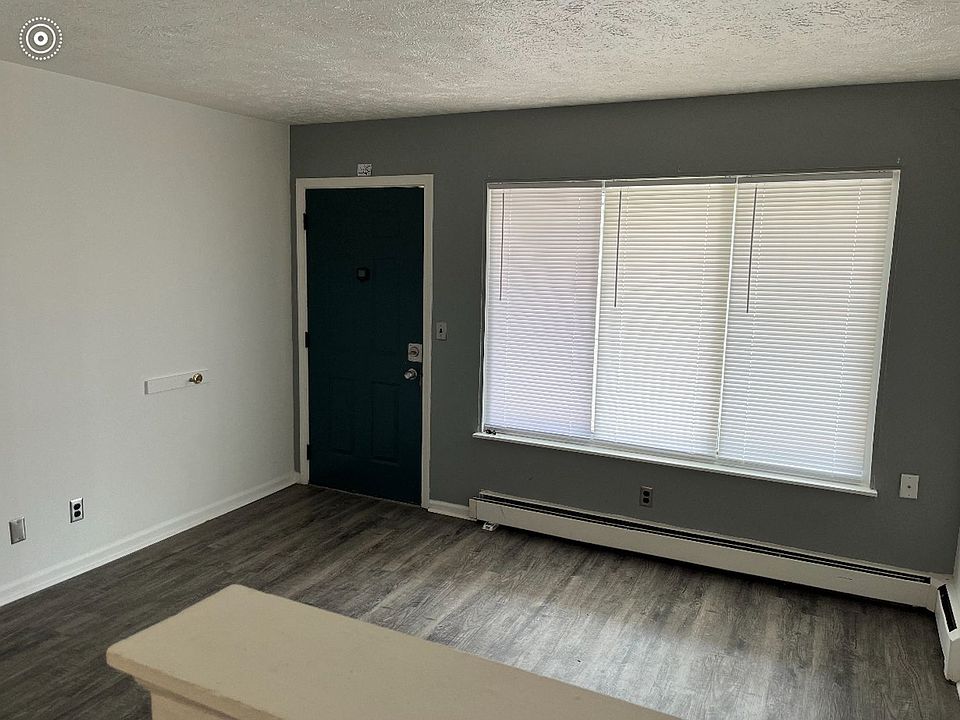 1st image of 821-829 E Shiawassee St #829-09