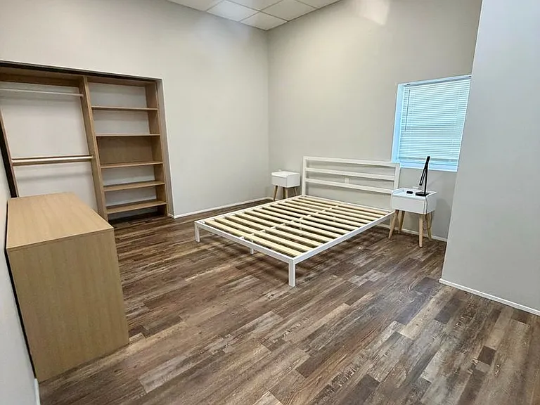 275 Research Pkwy LLC — Photo 90