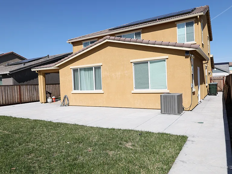 5446 Trimonti Cir — Photo 1