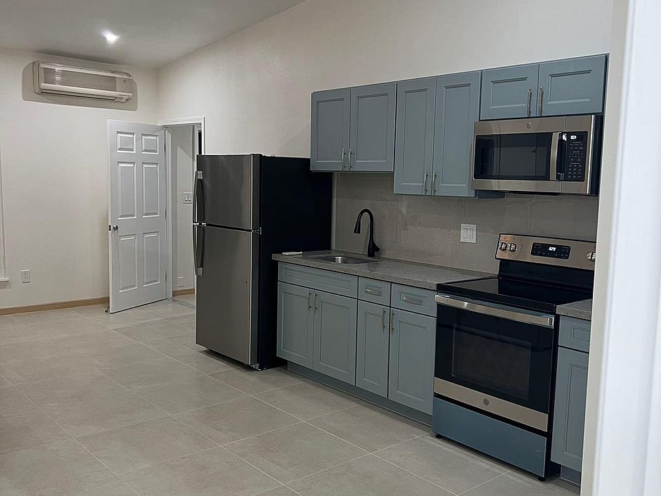 2nd image of 1553 Nanakai St #B1