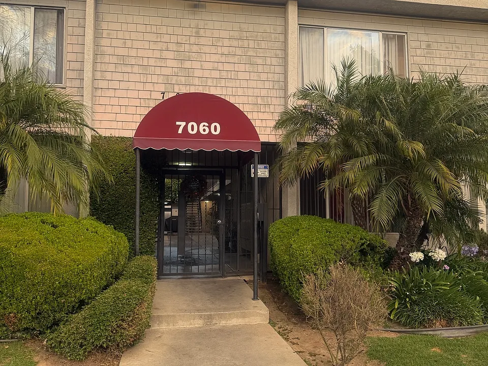 Continental Etiwanda Apartments