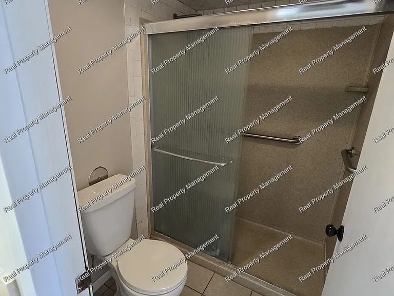 1315 Brookside Dr #A — Photo 10