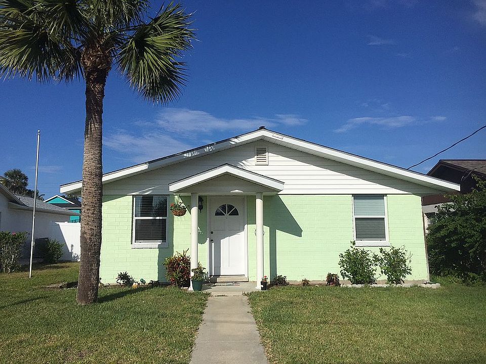 1st image of 1843 S Daytona Ave