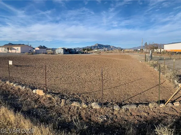 3080 W Horn Rd, Pahrump, NV 89048