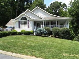 110 Quail Run, Johnson City, TN 37601