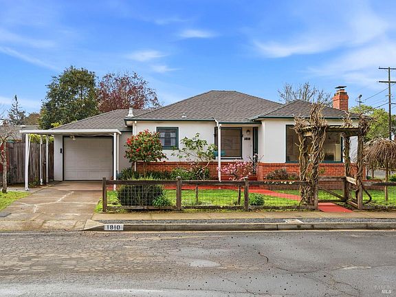 2nd image of 1810 Leonard Avenue