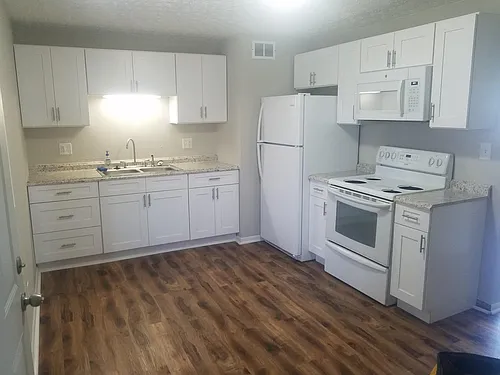 816 Moon Rd #D Photo 1