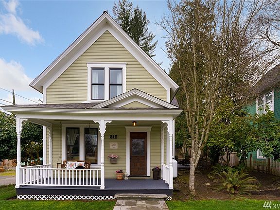 Proudly presenting the Kinch House, boasting natural beauty & Victorian old world charm.