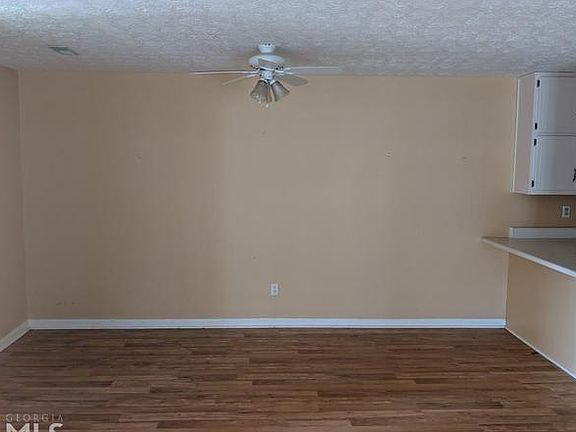 4th image of 230 Cornwallis Way