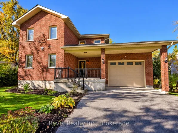 2362 Tall Tree Ln, Innisfil, ON L9S 3X5