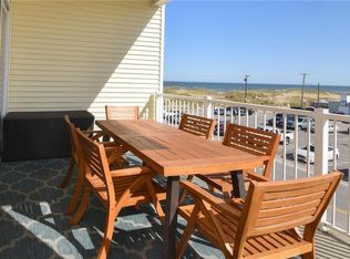 204 Sandbridge Rd Unit 207, Virginia Beach, VA 23456