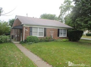 2621 Rochester Rd, Royal Oak, MI 48073