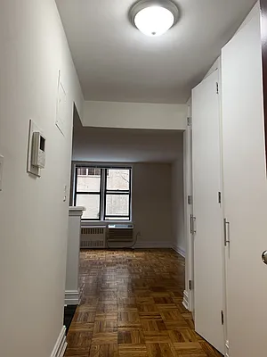 Rented by Urban Real Estate Inc | media 19