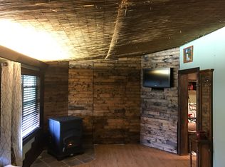 11020 3rd St, Meriden, KS 66512