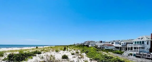 833 Oceanfront #1S