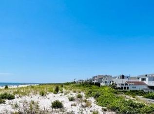 833 Oceanfront APT 1S, Long Beach, NY 11561